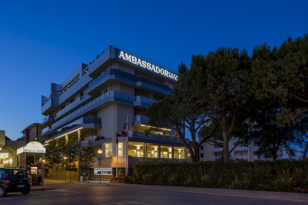 Hotel Ambassador Bibione Zewnętrze zdjęcie