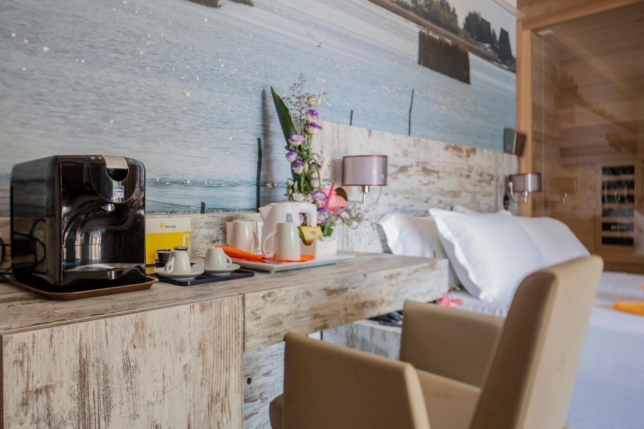 Hotel Ambassador Bibione Zewnętrze zdjęcie