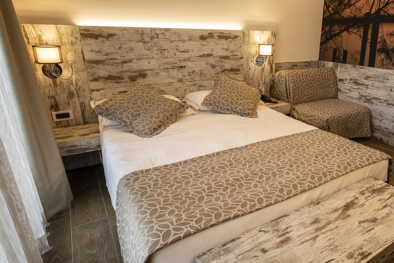Hotel Ambassador Bibione Zewnętrze zdjęcie
