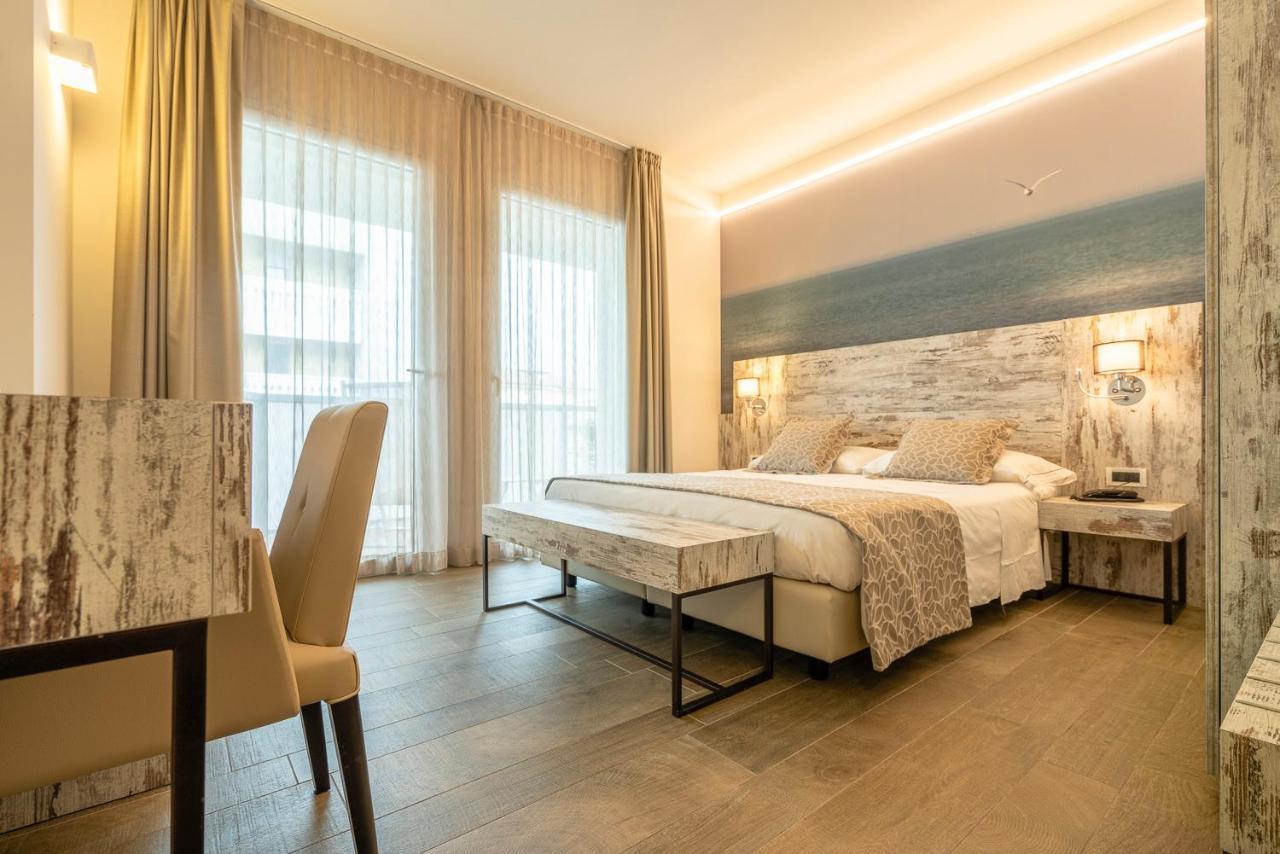 Hotel Ambassador Bibione Zewnętrze zdjęcie